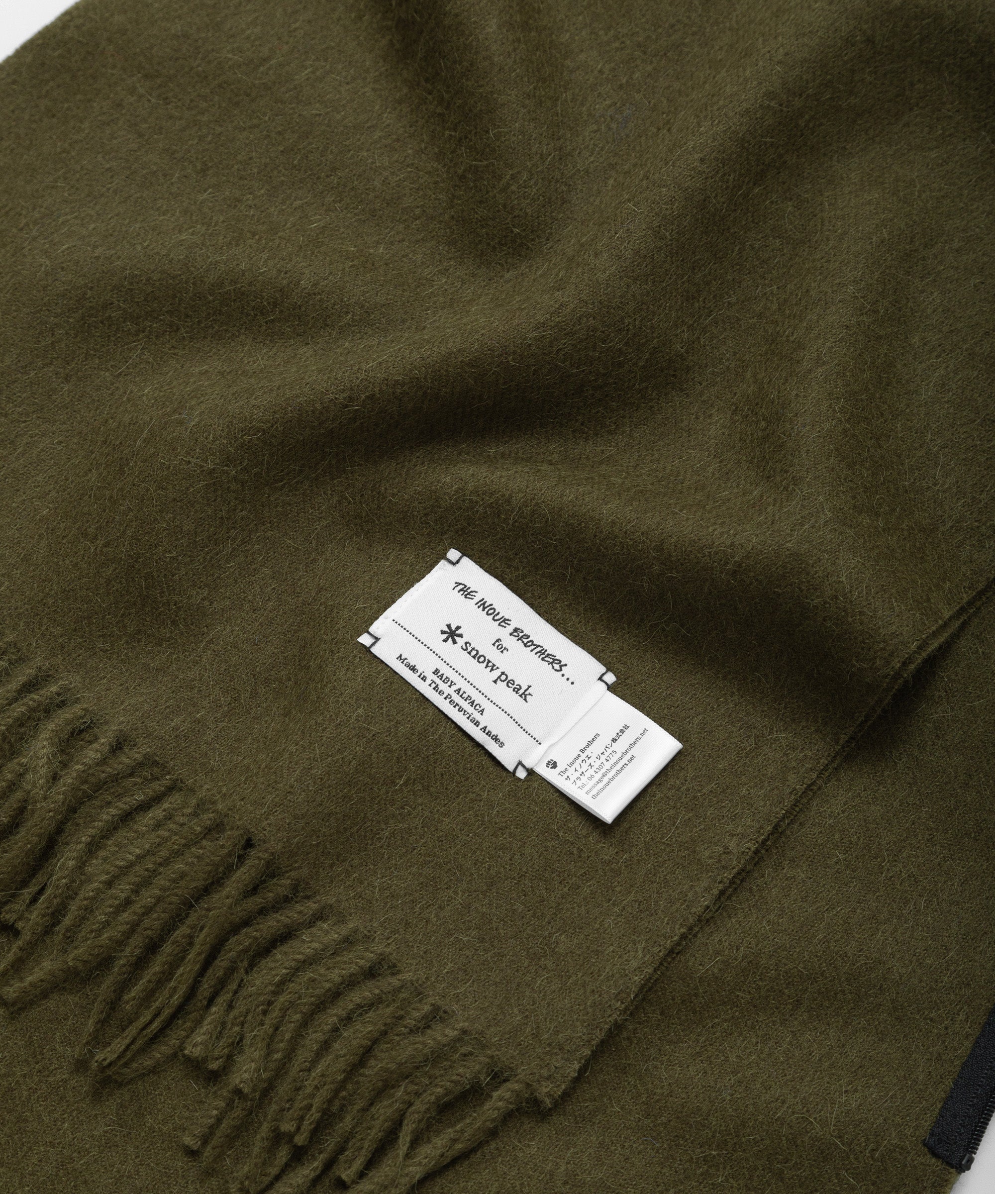Hoody Scarf together with Snowpeak