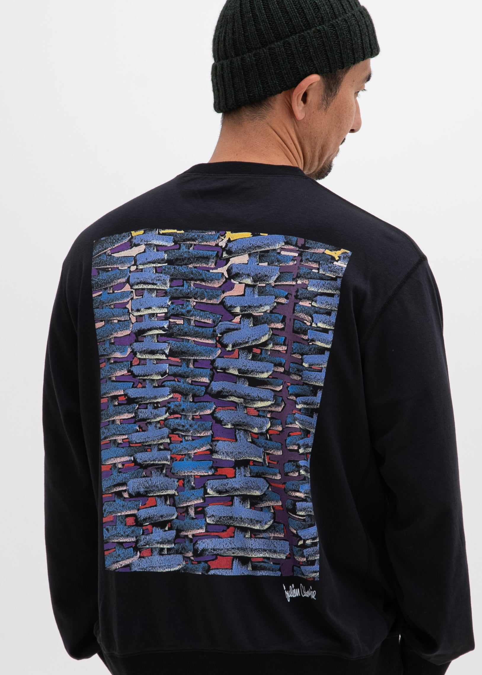 Interlock Sweatshirt / Julien Colombier / INTERACTION MULTIPLE